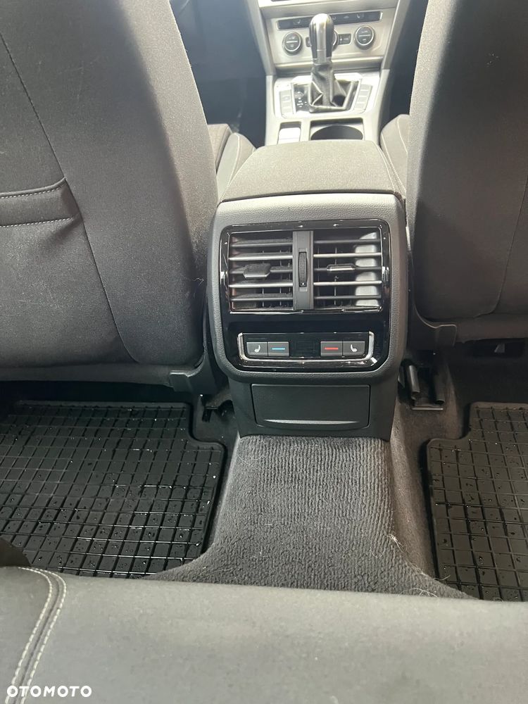 Volkswagen Passat 2.0 TDI BMT Comfortline DSG - 14