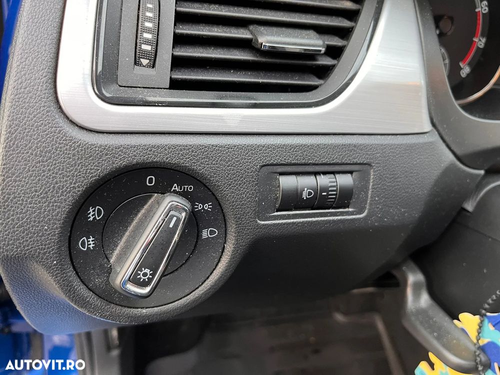 Skoda RAPID 1.0 TSI Clever - 15