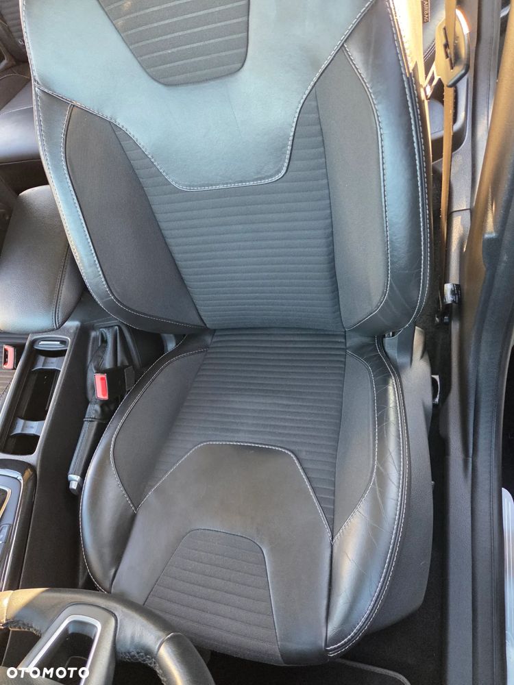 Ford Focus 1.5 TDCi DPF Start-Stopp-System Titanium - 26