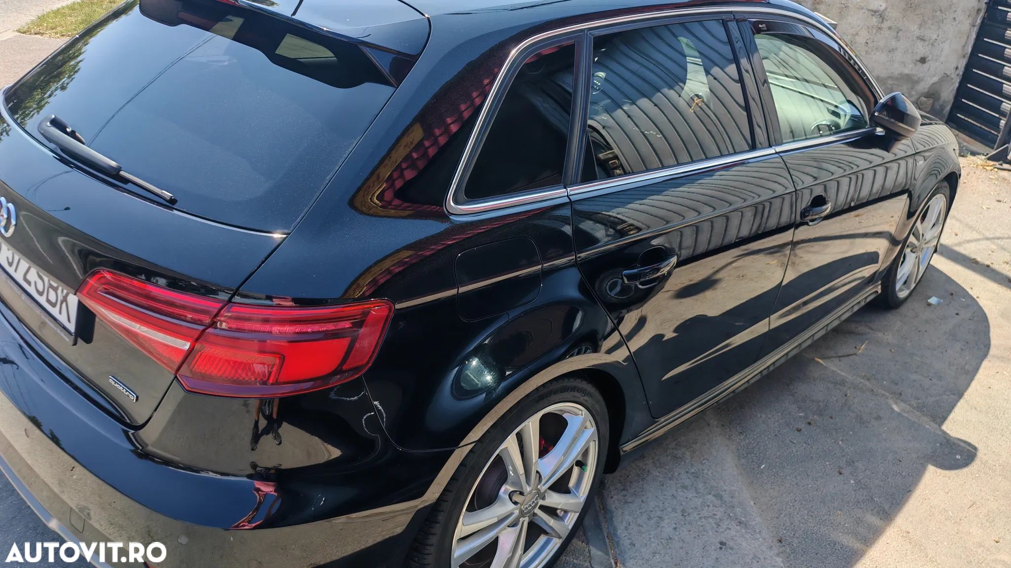 Audi A3 2.0 35 TDI S tronic quattro Sport - 1