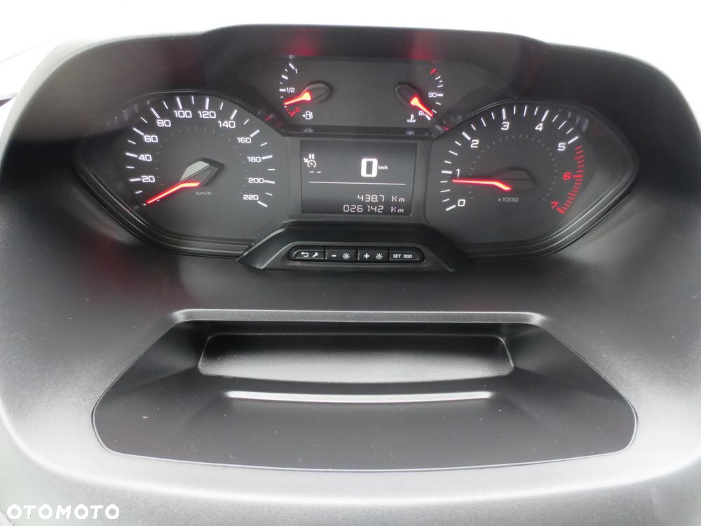 Peugeot PARTNER LONG ORYGINAŁ LAKIER i NISKI PRZEBIEG SALON PL. - 25