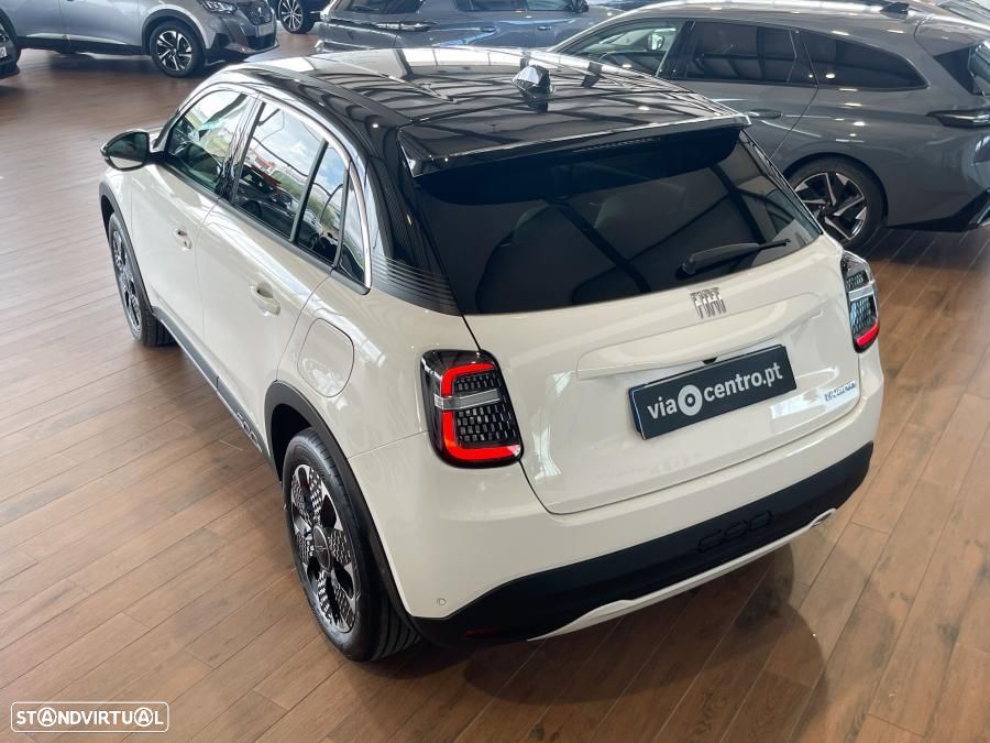Fiat 600 1.2 Hybrid La Prima - 4
