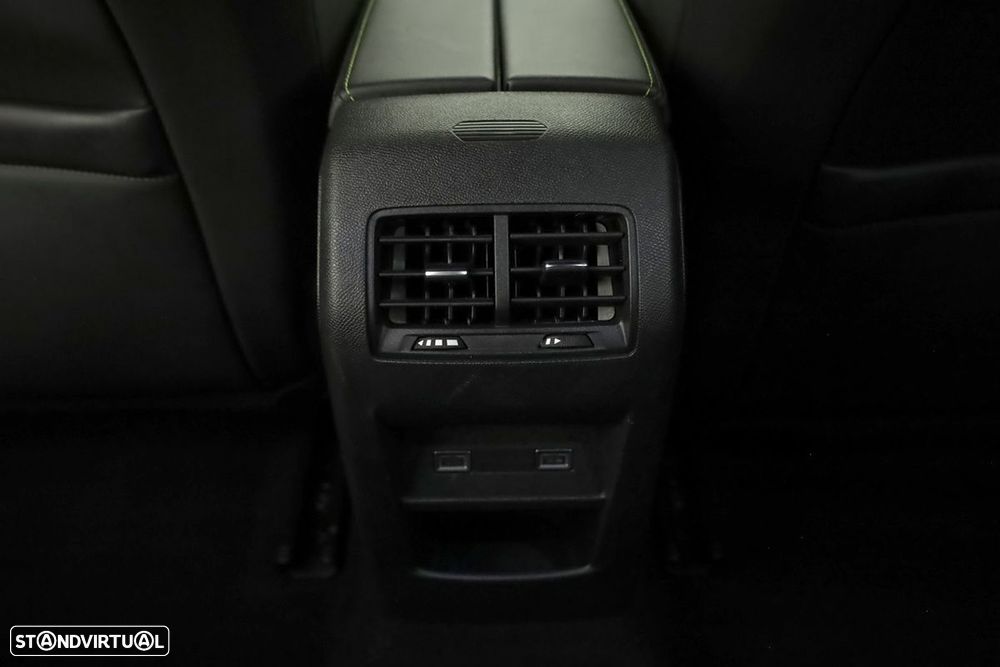 Peugeot 308 SW 1.2 PureTech GT EAT8 - 23