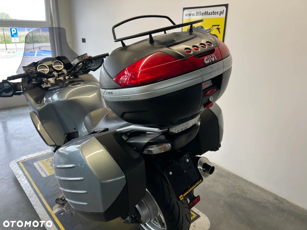 Kawasaki GTR - 19