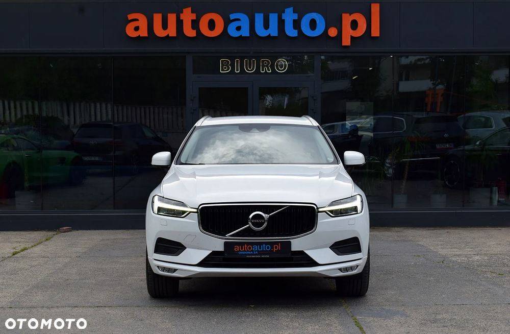 Volvo XC 60 D4 AWD Momentum - 2
