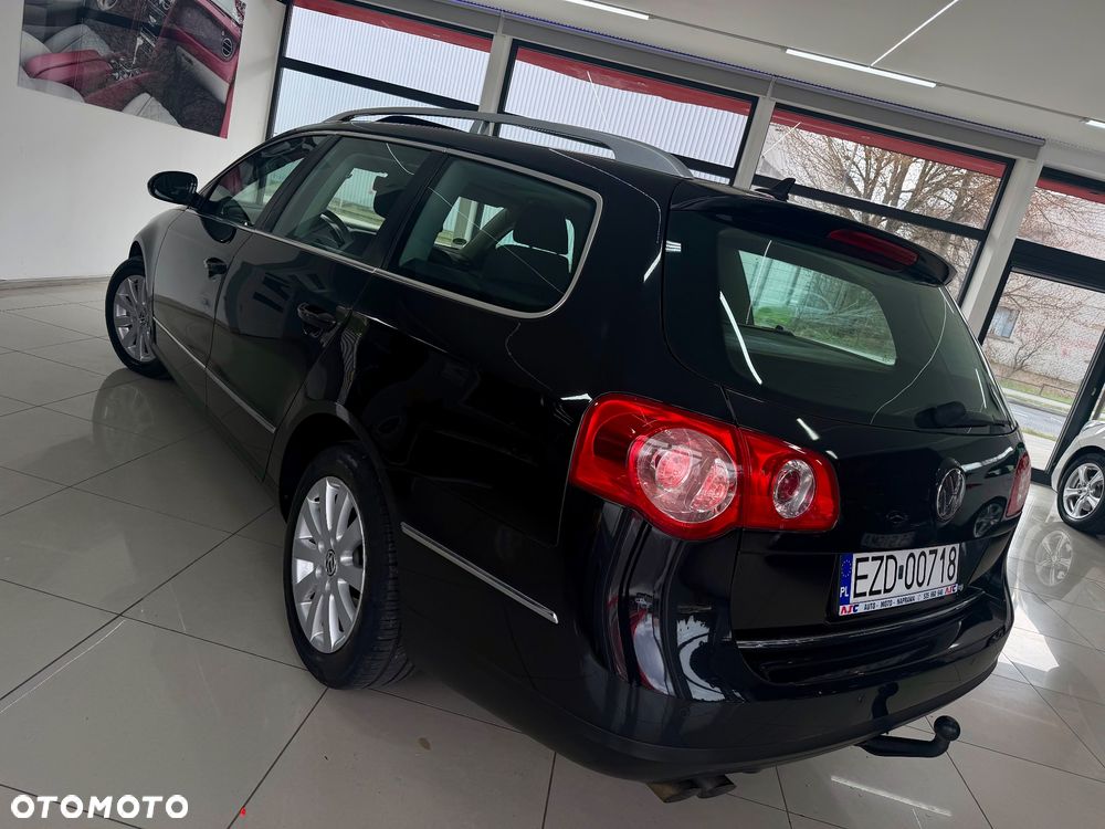 Volkswagen Passat - 28