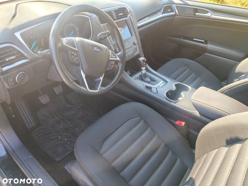 Ford Mondeo - 17