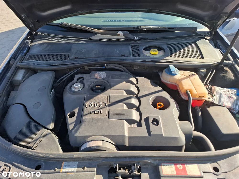 Audi A6 Avant 1.9 TDI - 16