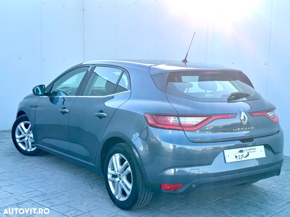 Renault Megane ENERGY dCi 110 EDC LIMITED - 19
