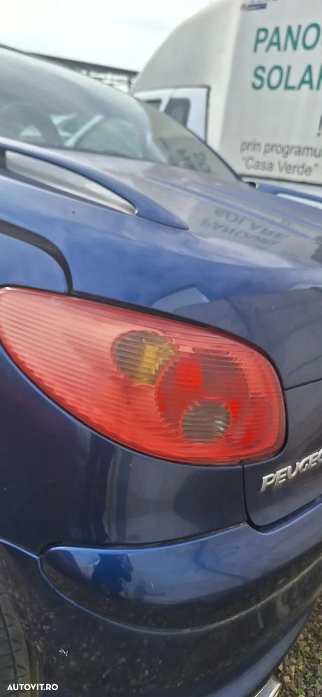 LAMPA STOP PEUGEOT 206 CC AN 2007 - 3