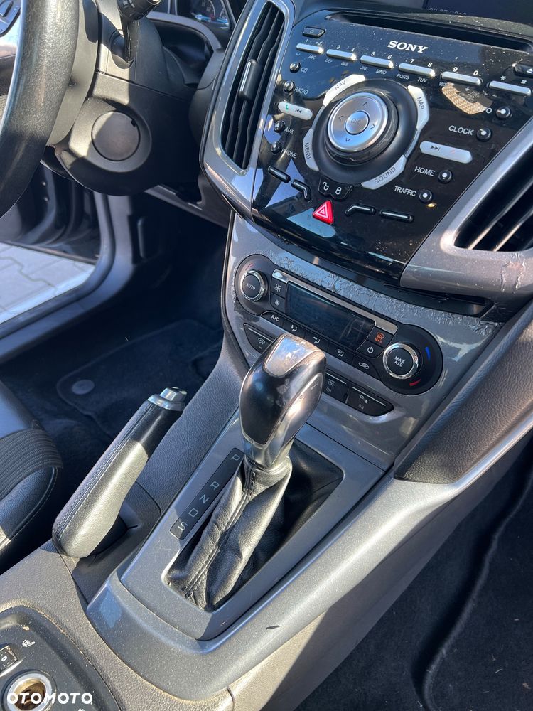 Ford Focus - 30