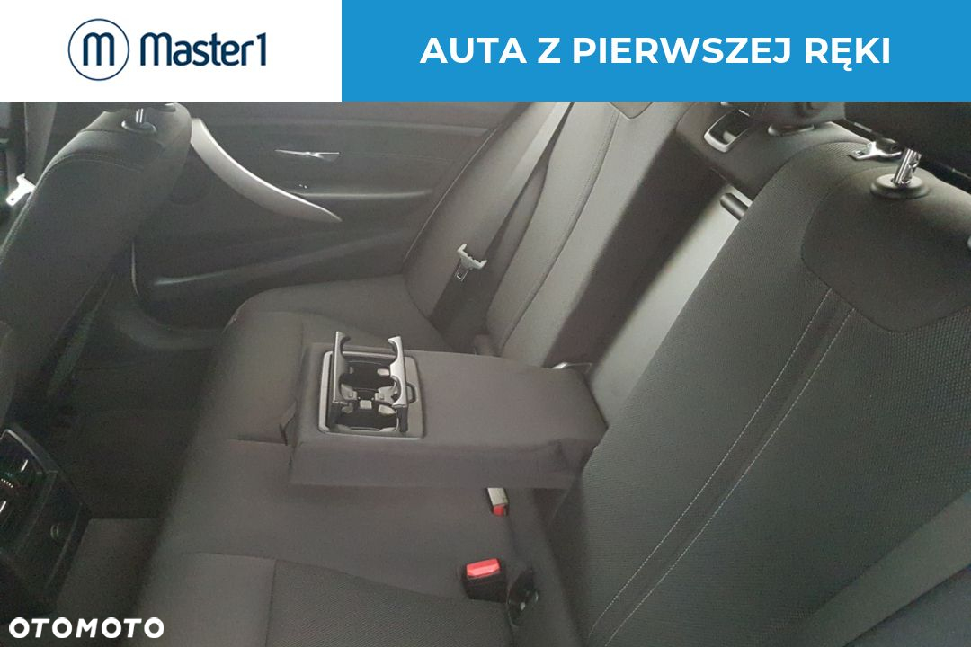 BMW Seria 3 318i GPF Advantage - 11