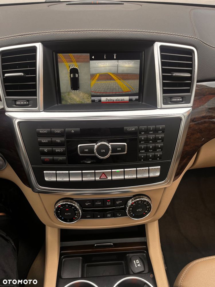 Mercedes-Benz GL - 32