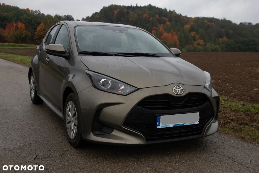 Toyota Yaris 1.5 Comfort - 6