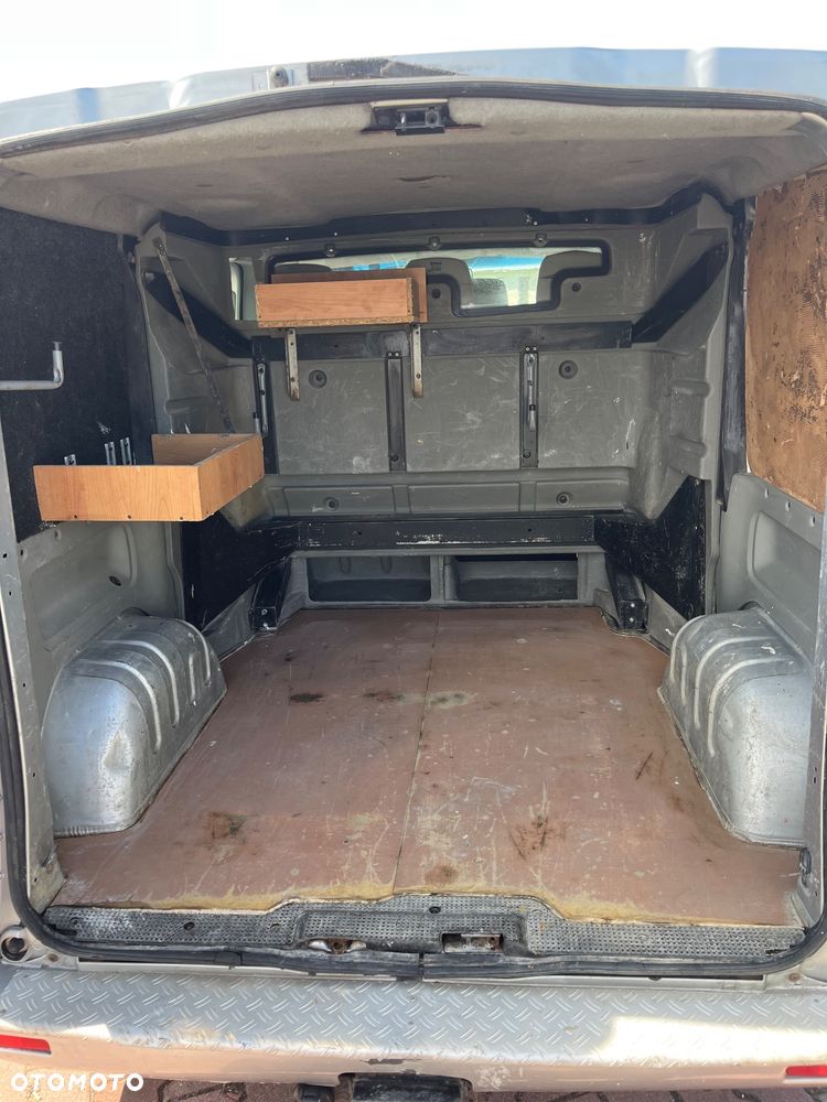Renault Trafic L2H1 - 10
