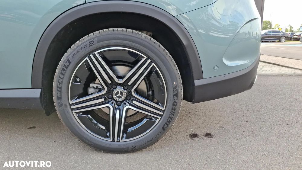 Mercedes-Benz GLC 300 d 4MATIC MHEV - 10