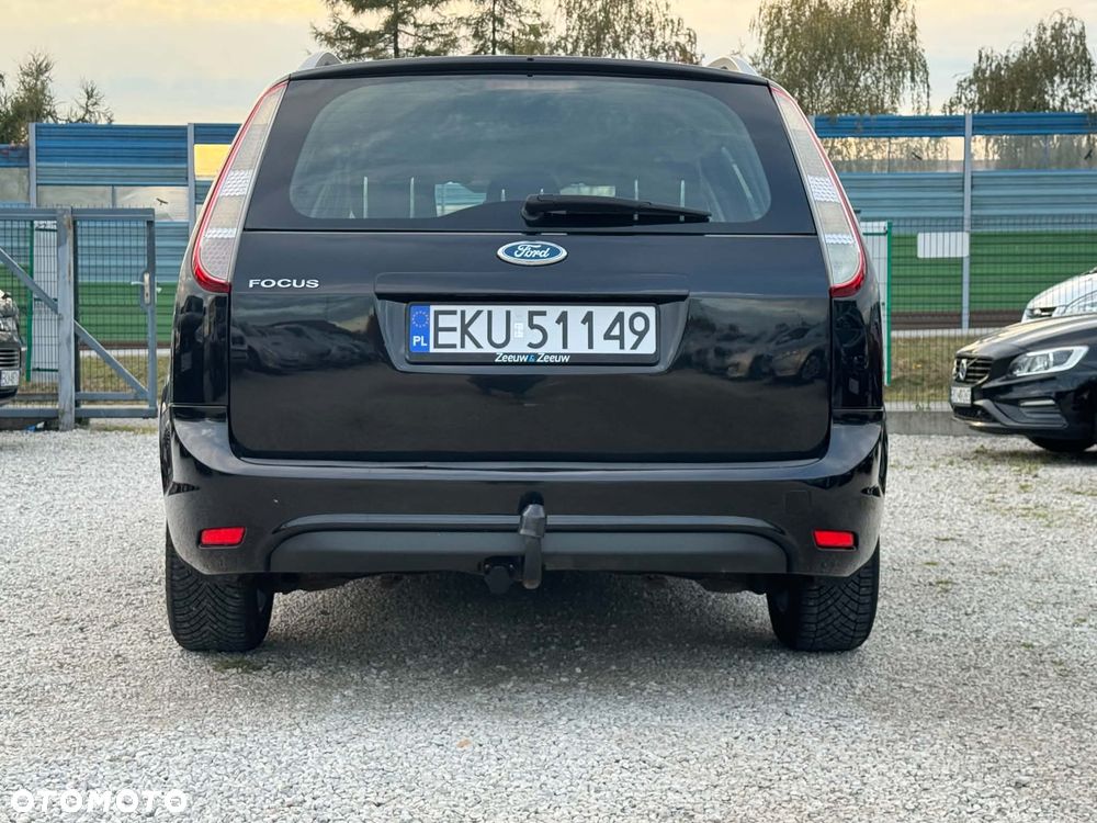 Ford Focus - 11