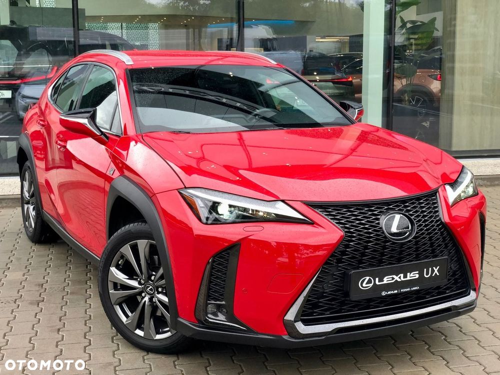 Lexus UX - 8