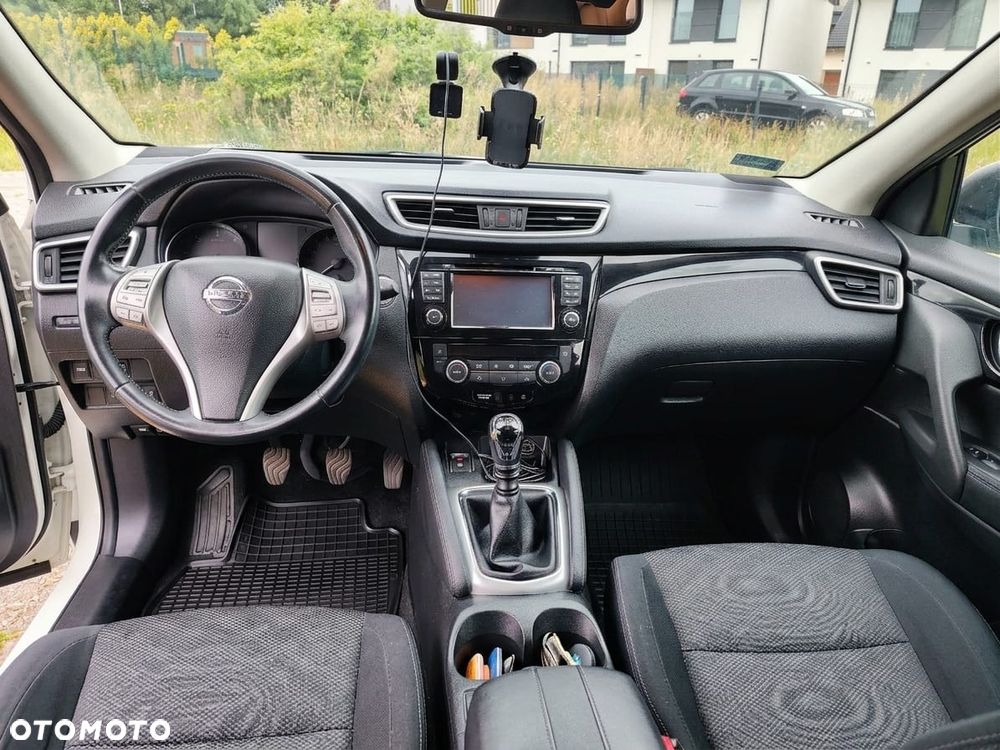 Nissan Qashqai 1.6 DCi N-Connecta EU6 - 5