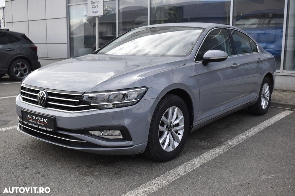 Volkswagen Passat 2.0 TDI DSG Comfortline - 2