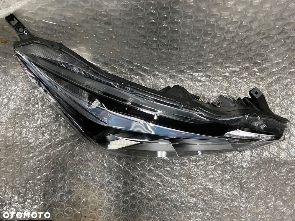 LAMPA PRAWA H7 LED NISSAN MICRA V K14 26010-5FA0A CIEMNA ZE SREBRNYM - 5