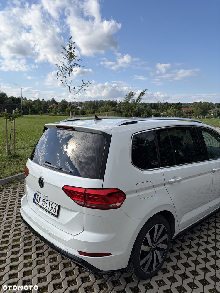 Volkswagen Touran - 5