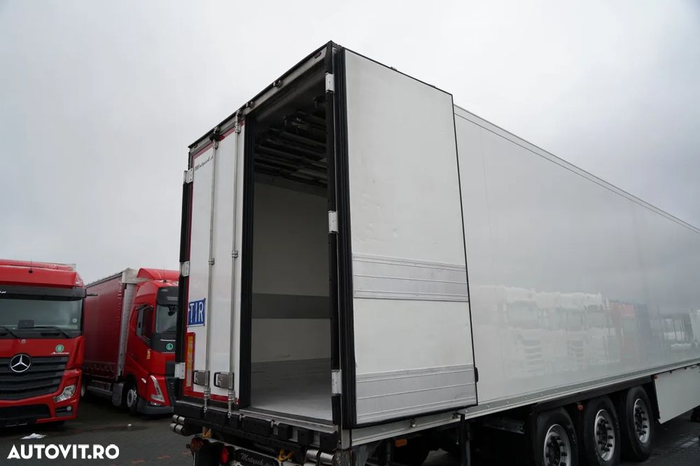 Schmitz Cargobull REFRIGERAT / THERMO KING / CU CÂRLIG / AXĂ RIDICATĂ / COȘ PENTRU PALEȚI - 14