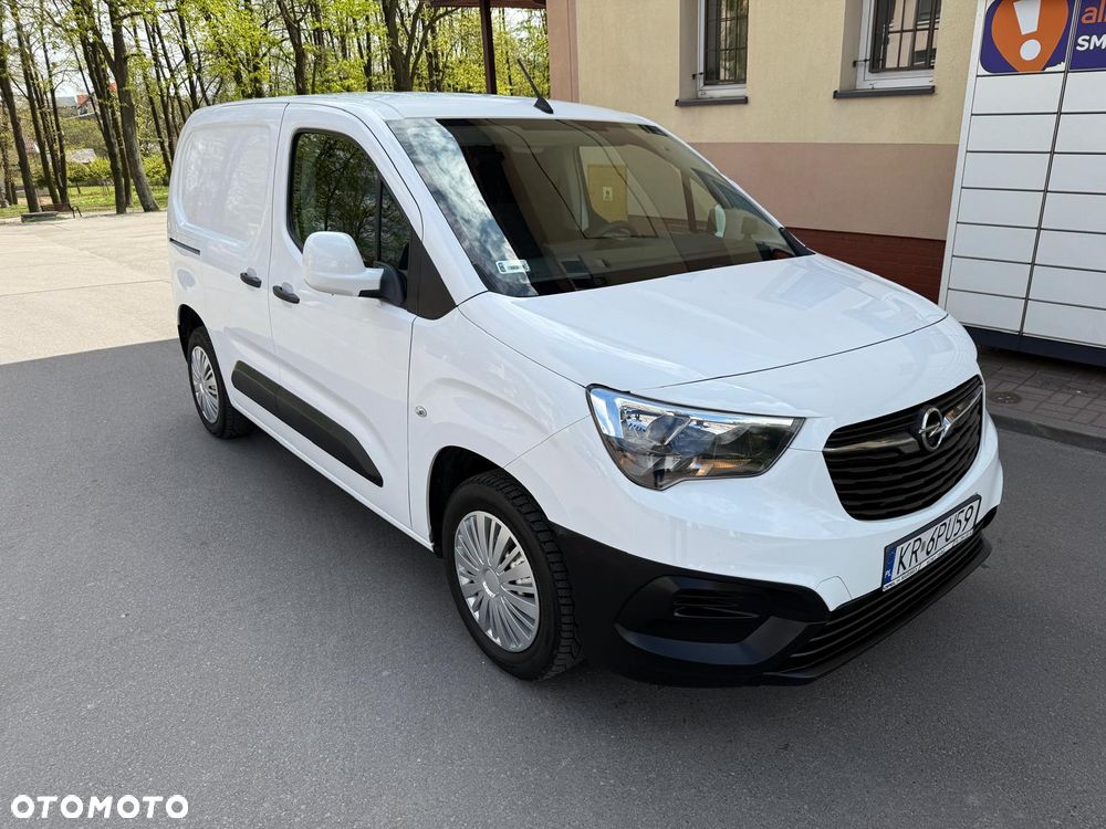 Opel COMBO - 3