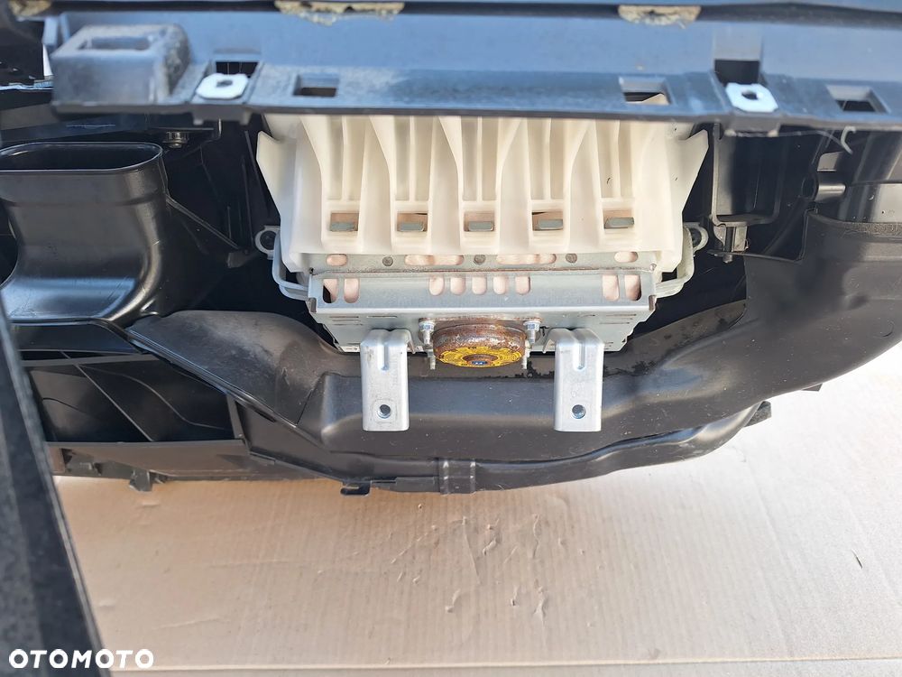 DESKA ROZDZIELCZA KONSOLA AIRBAG PODUSZKI RENAULT KADJAR PRZED LIFT - 11