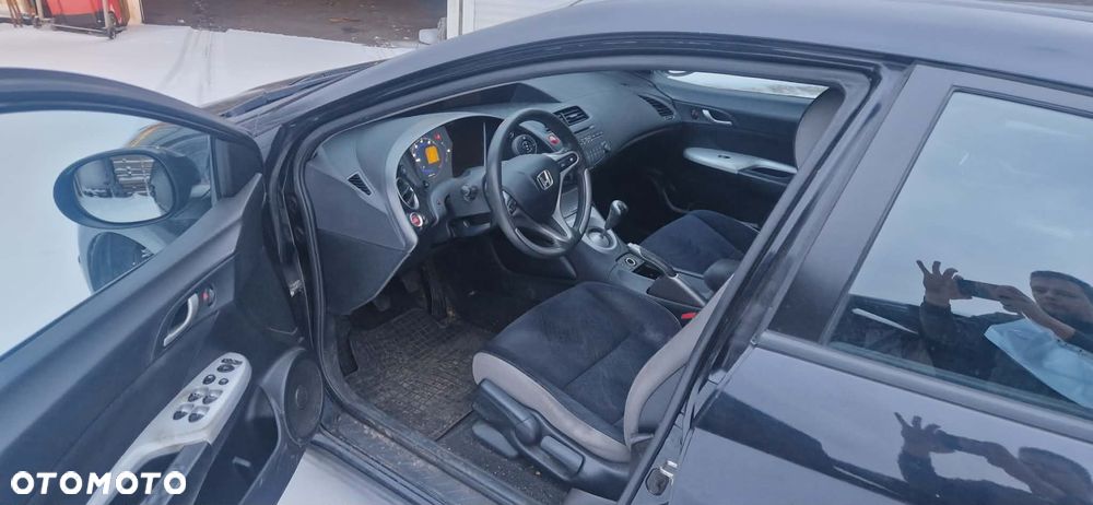 Honda Civic 1.4 Comfort - 6