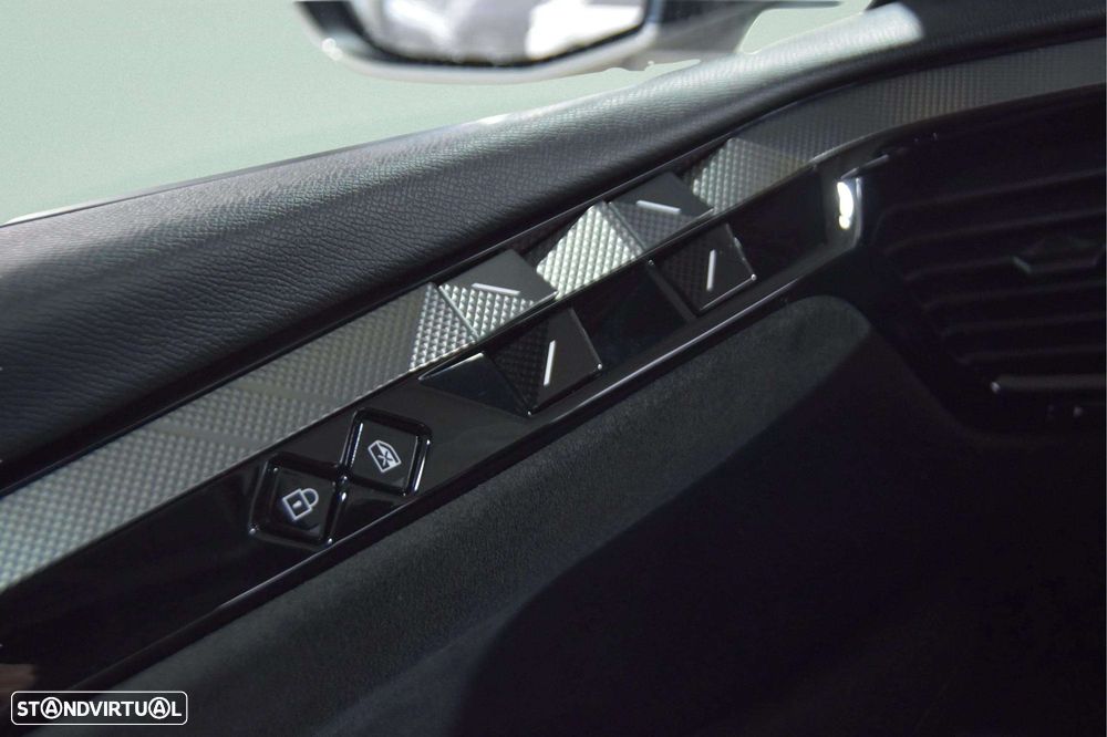 DS DS4 Crossback - 13