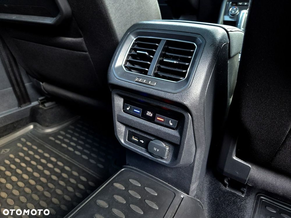 Volkswagen Tiguan Allspace - 20