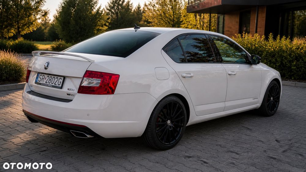 Skoda Octavia 2.0 TSI RS - 2