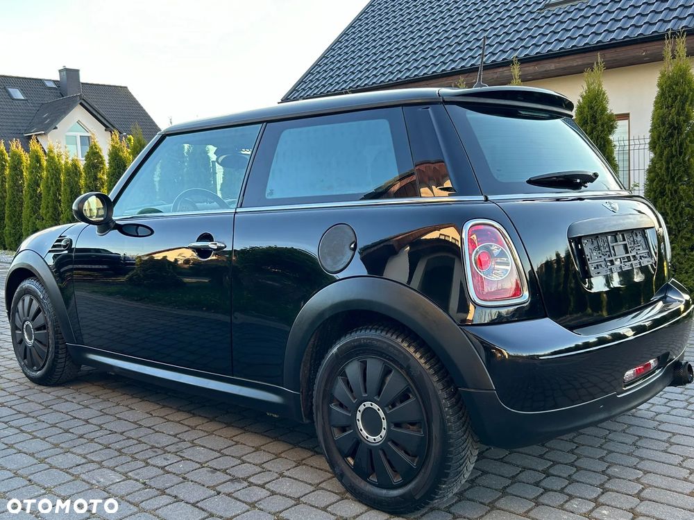 MINI ONE - 31