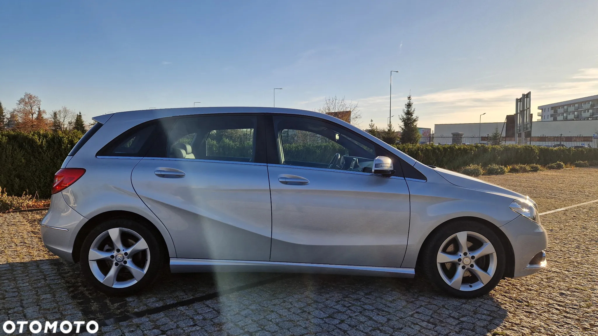 Mercedes-Benz Klasa B 180 - 7