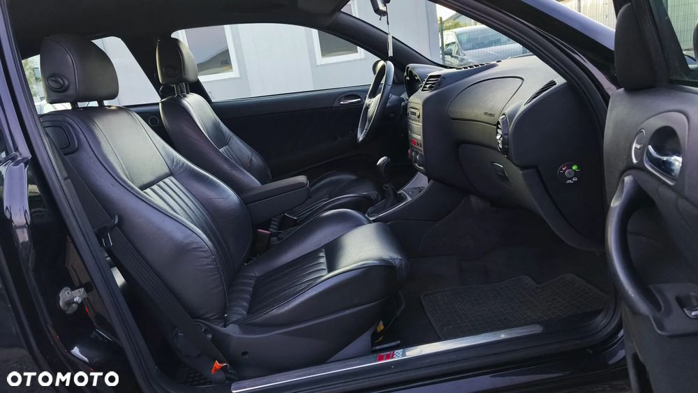 Alfa Romeo 147 - 23