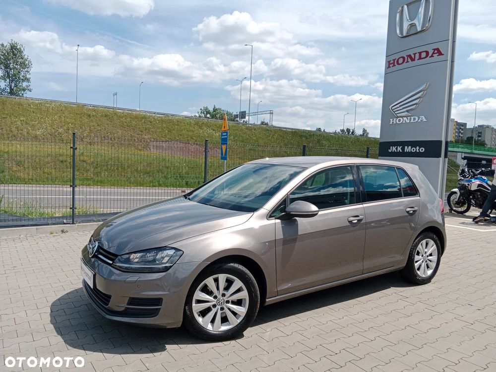 Volkswagen Golf 1.4 TSI BMT Comfortline - 12