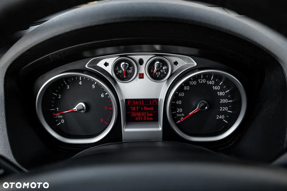 Ford Kuga 2.5 4x4 White Magic - 32