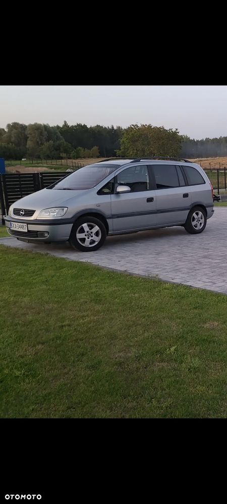 Opel Zafira 1.8 Elegance - 1