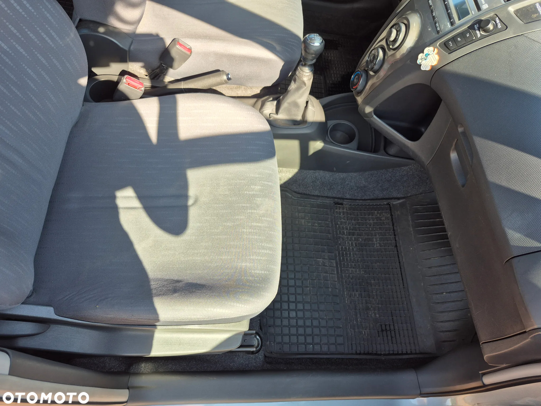 Toyota Yaris 1.33 VVT-i Cool - 17