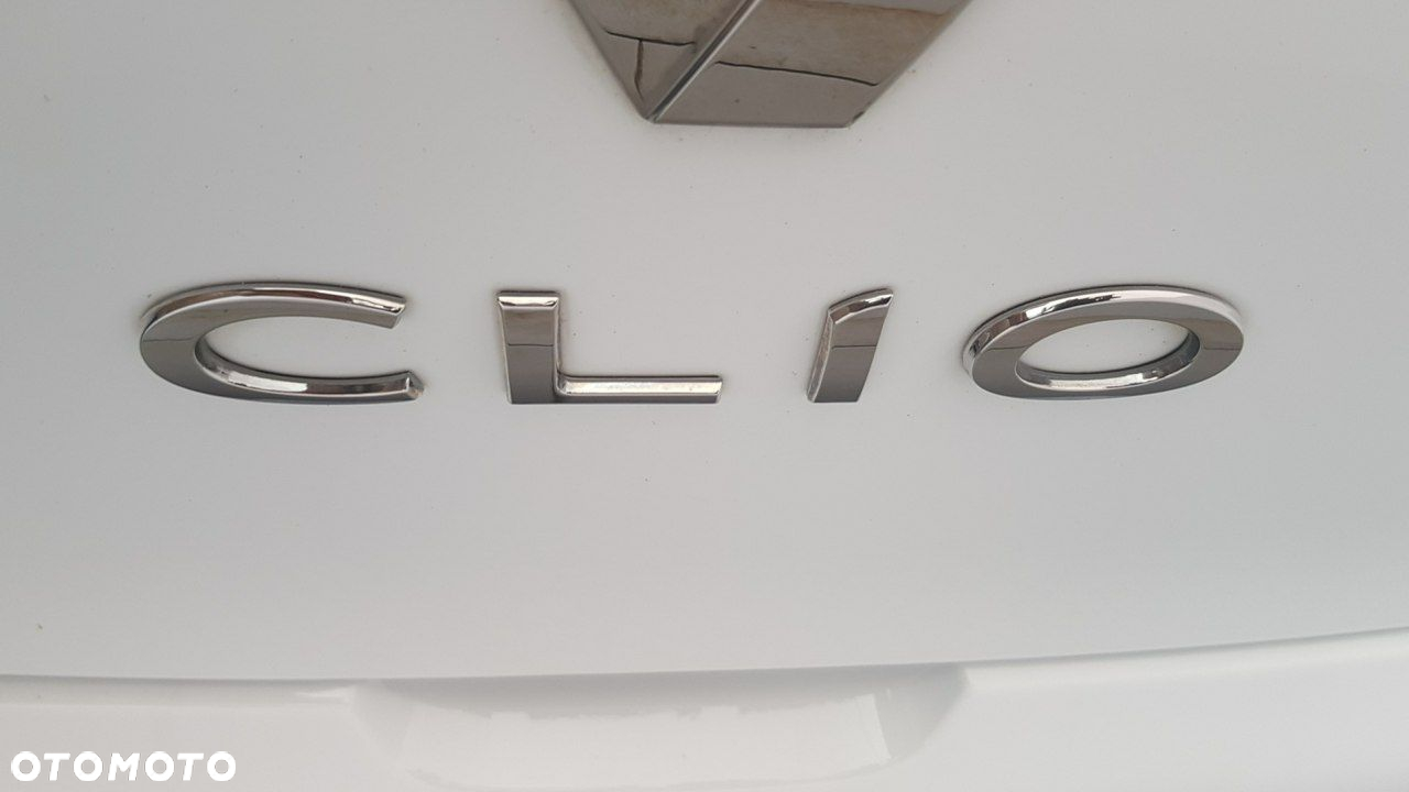 Renault Clio - 17