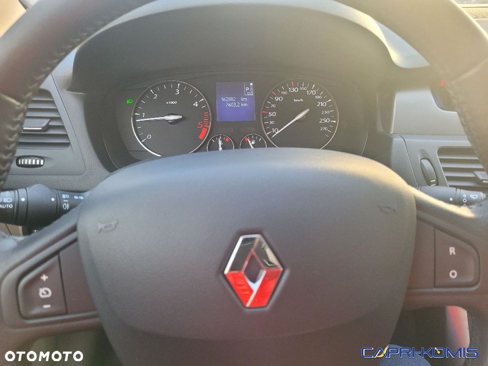 Renault Latitude - 23