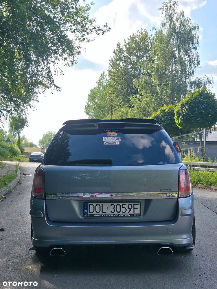 Opel Astra 1.9 CDTI Cosmo - 6
