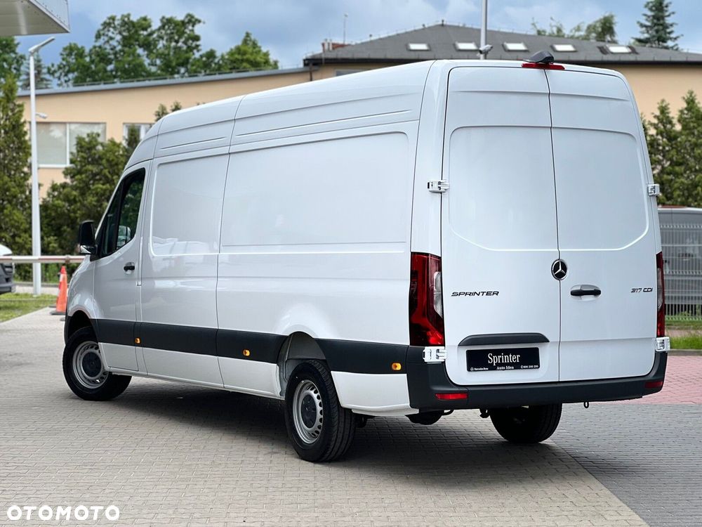 Mercedes-Benz Sprinter Sprinter - 4