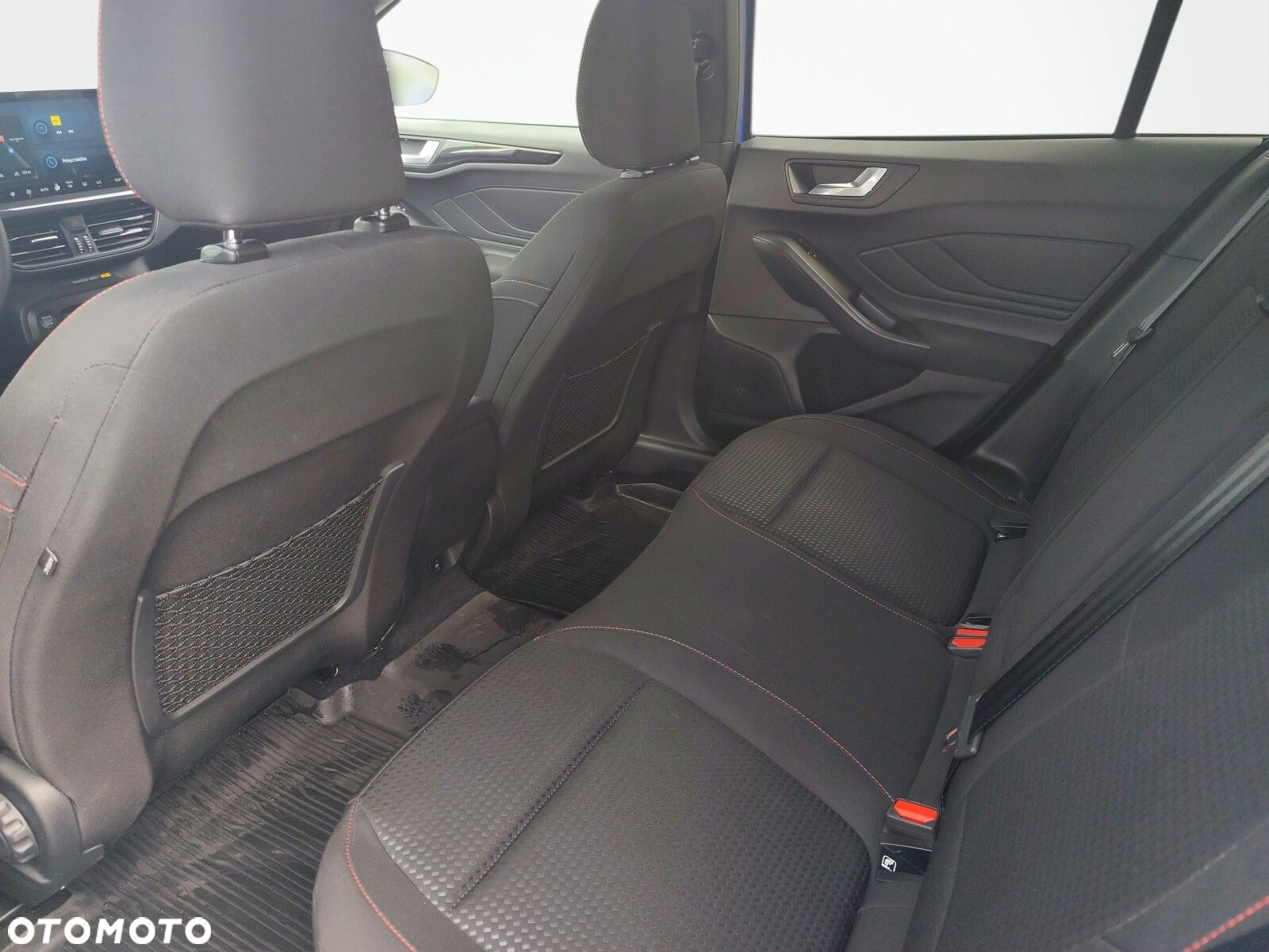 Ford Focus - 12