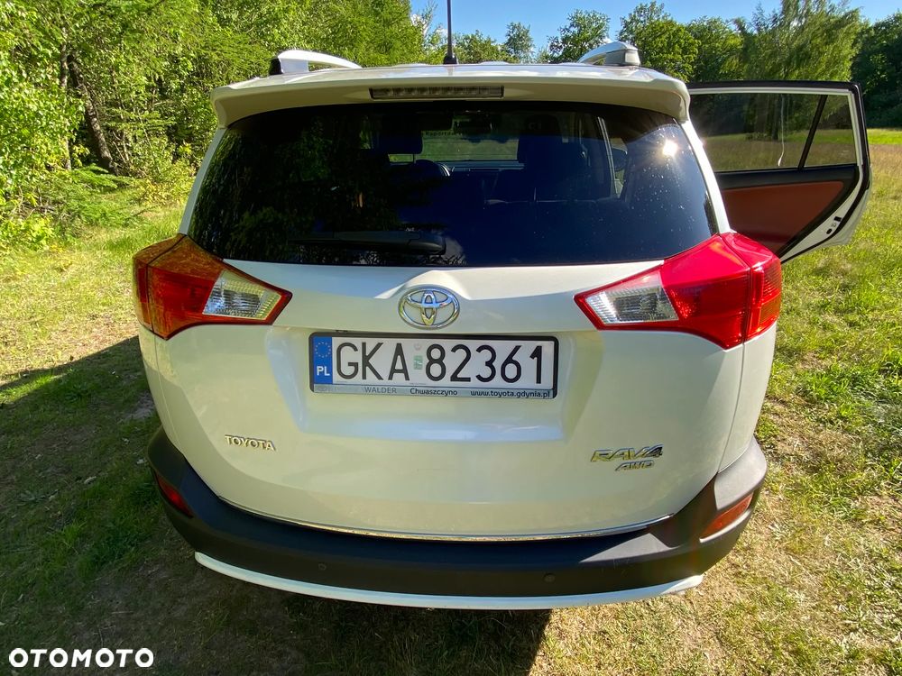 Toyota RAV4 2.0 D-4D Active - 10