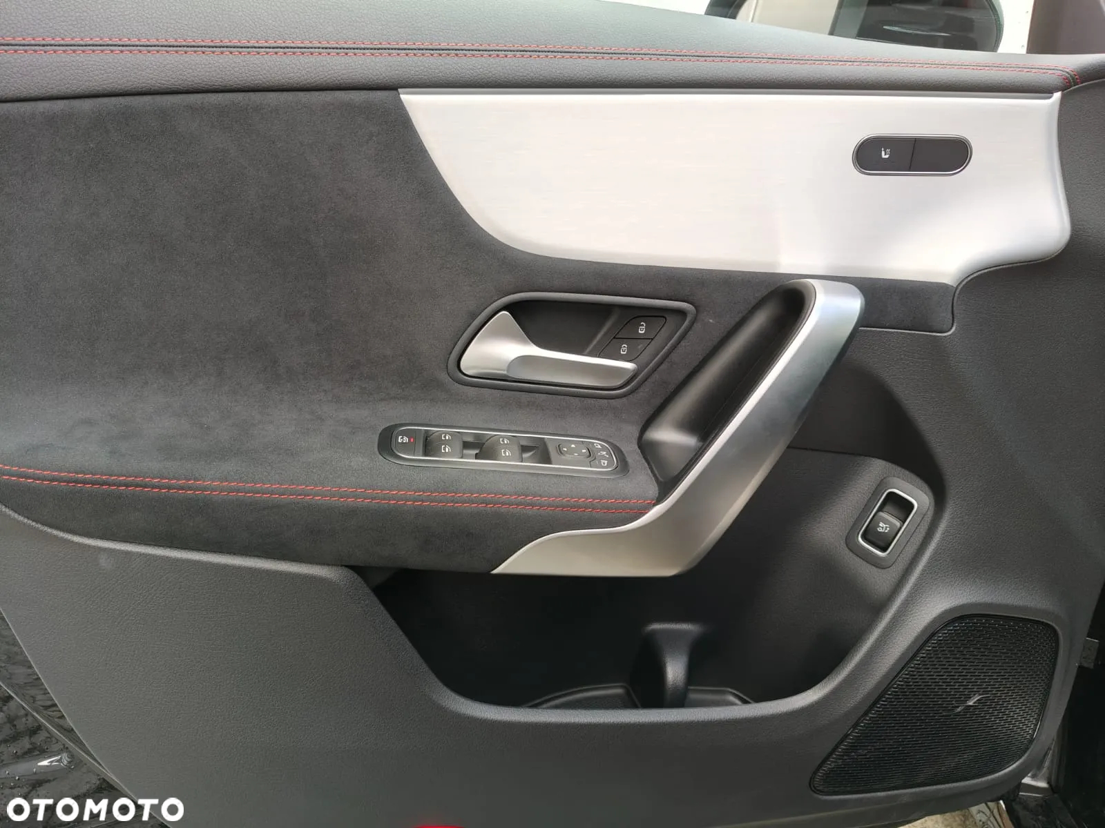 Mercedes-Benz CLA 200 d AMG Line 8G-DCT - 13
