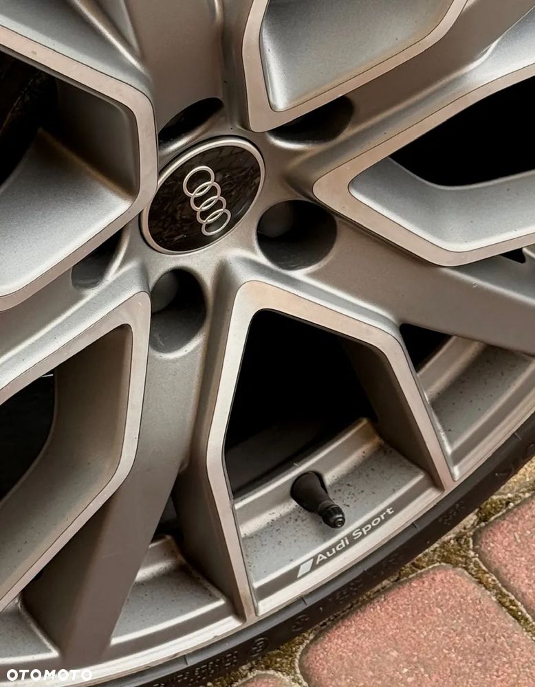 Audi A4 Avant 35 TFSI mHEV S Line S tronic - 13