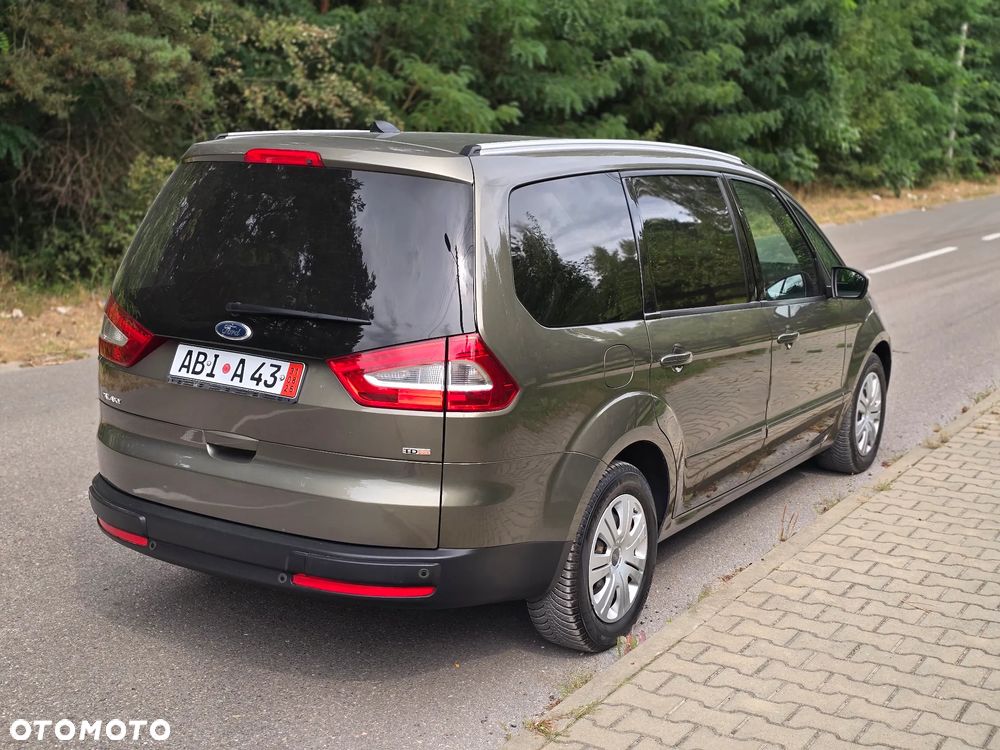 Ford Galaxy 2.0 TDCi Ghia - 14