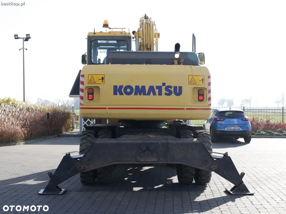 Komatsu PW140-7 - 8